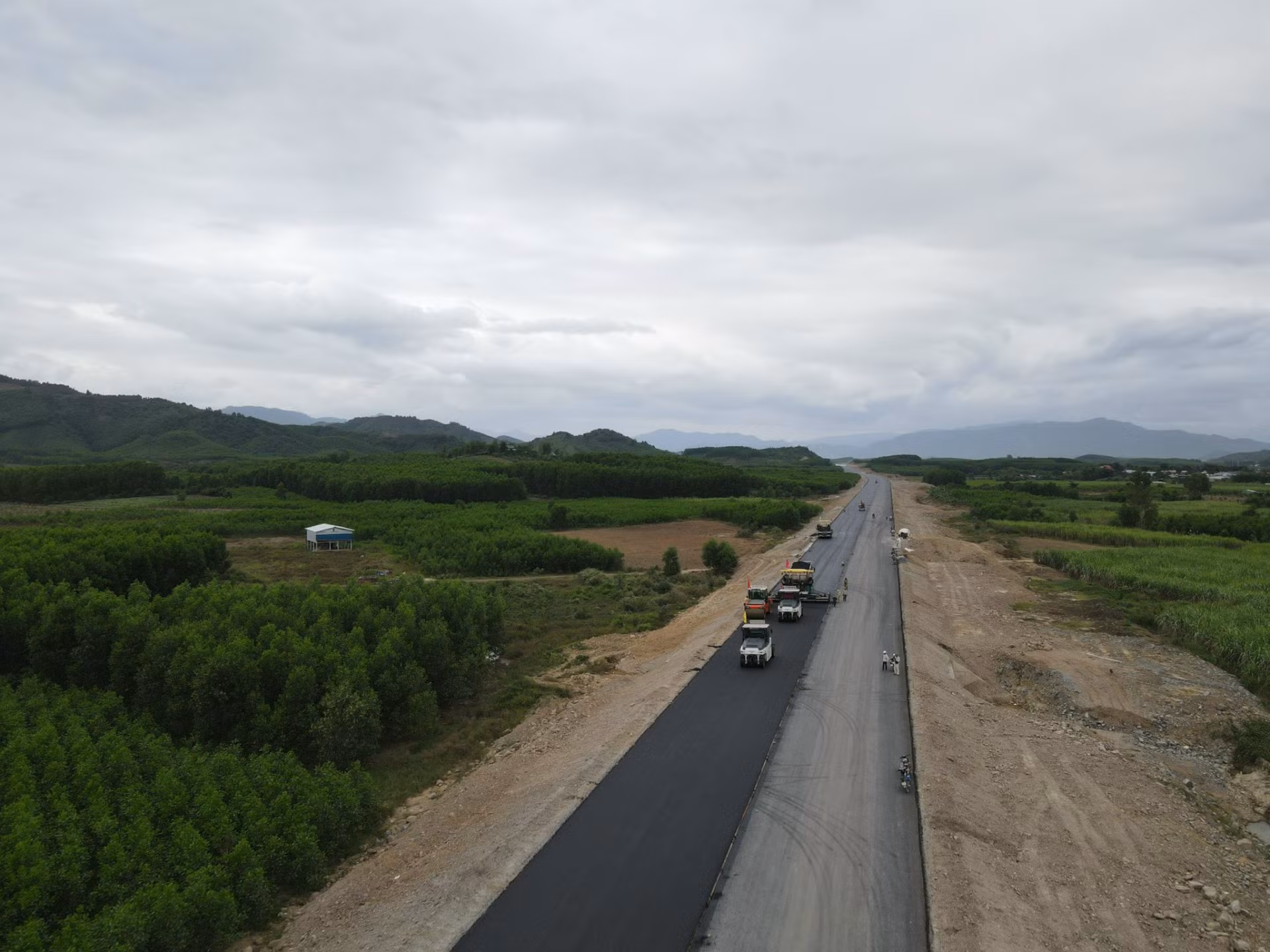 Hơn 230 tỷ đồng xây dựng trạm dừng nghỉ trên cao tốc Vân Phong - Nha Trang -0
