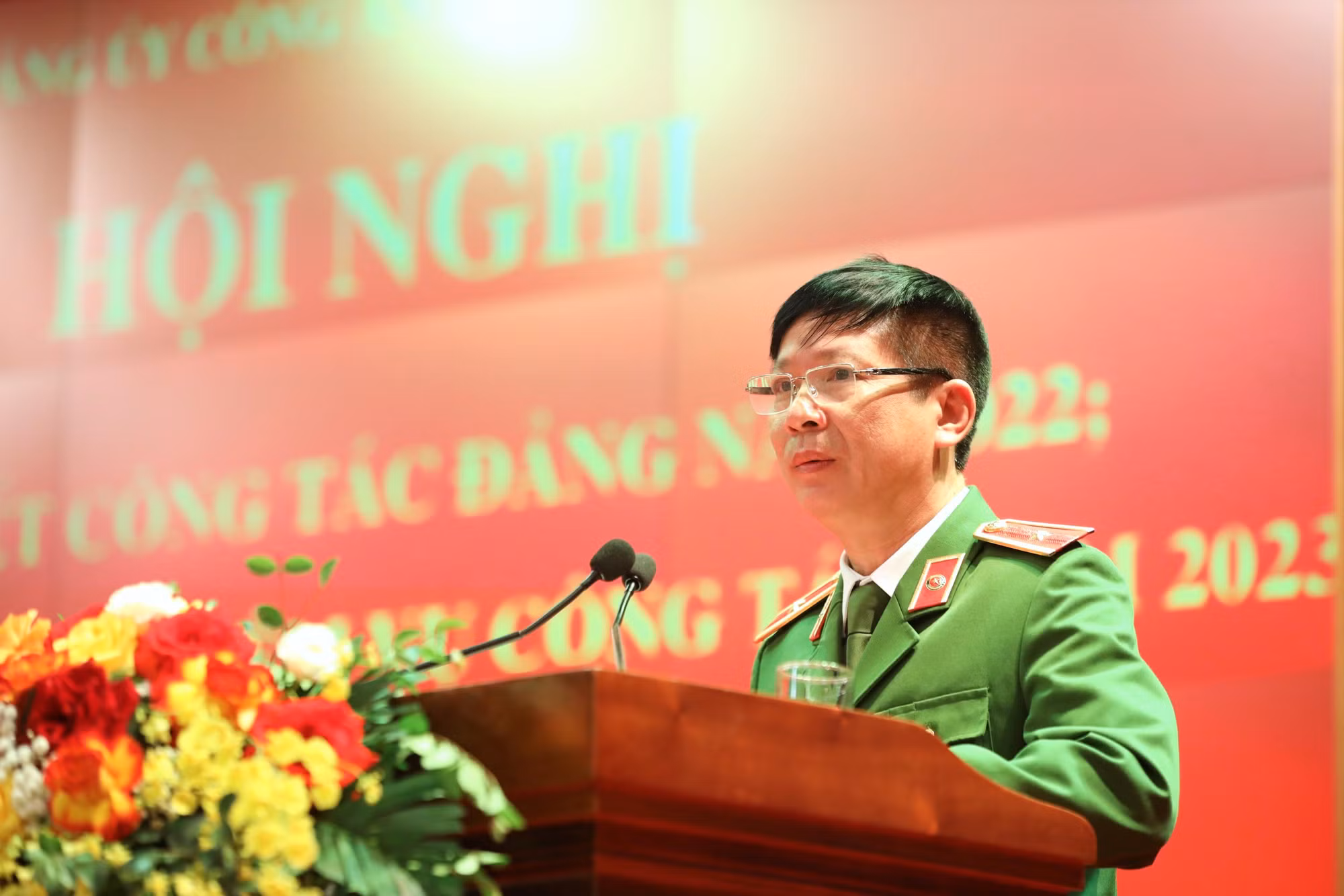 Tổng kết công tác đảng và trao Giải Búa Liềm Vàng trong CAND năm 2022 -2