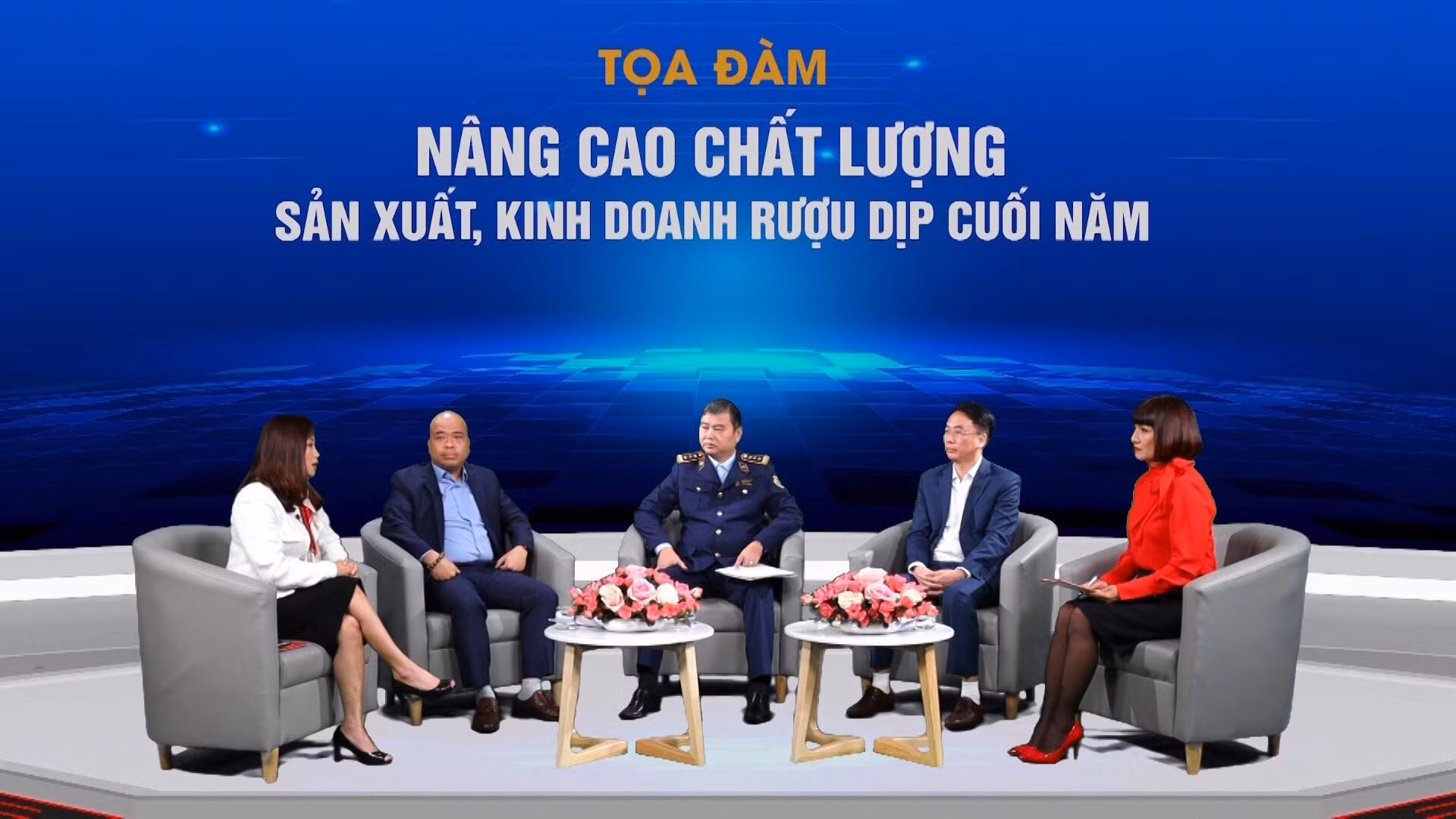Kiểm soát việc kinh doanh mặt hàng rượu trên sàn thương mại điện tử -0