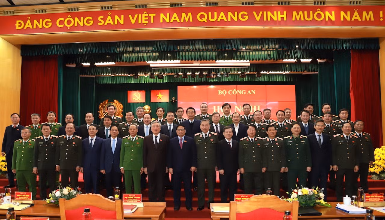 Thủ tướng Phạm Minh Chính: Lực lượng CAND đấu tranh hiệu quả với tội phạm nhưng vẫn đảm bảo nhân văn -0