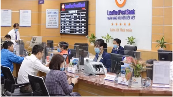 LienVietPostBank giảm lãi suất cho vay hỗ trợ khách hàng doanh nghiệp dịp cuối năm