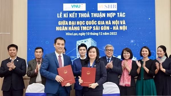 SHB và Đại học Quốc gia Hà Nội ký kết hợp tác toàn diện
