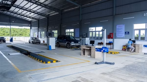 Nguy cơ mất an toàn giao thông cao từ việc đăng kiểm nhộm nhoạm