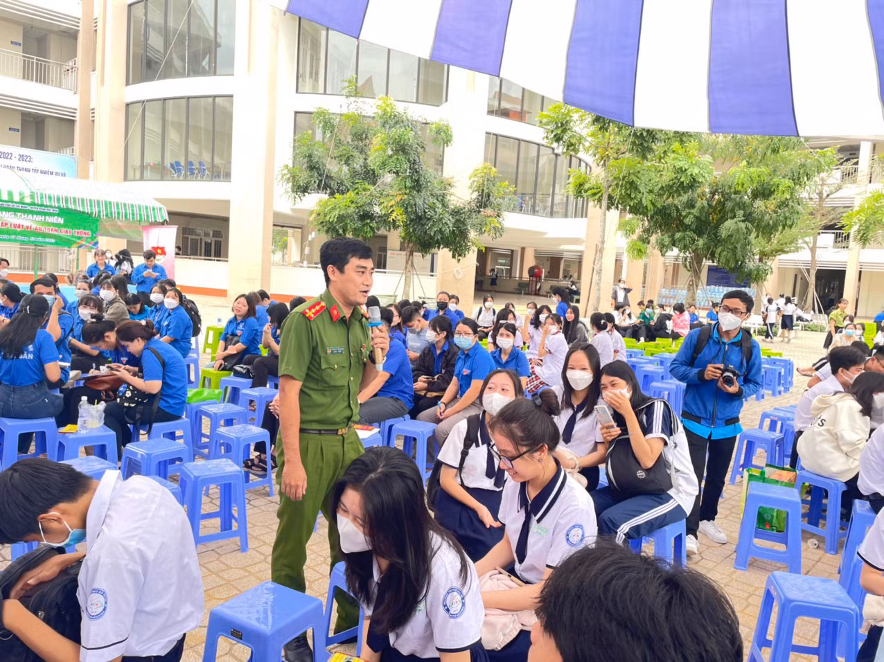 Ngày Thanh niên tuyên truyền pháp luật phòng, chống tội phạm, ra quân xử lý môi trường -0