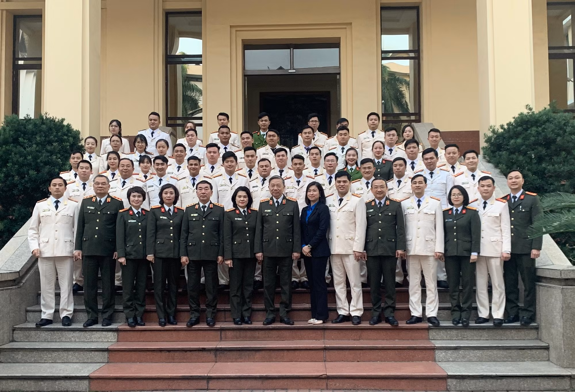 Bộ trưởng Tô Lâm gặp mặt Đoàn đại biểu thanh niên CAND dự Đại hội Đoan toàn quốc lần thứ XII -0