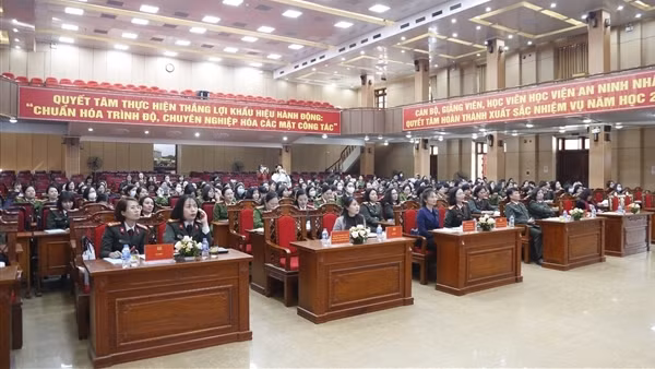 Nâng cao chất lượng, hiệu quả hoạt động của cán bộ Hội Phụ nữ