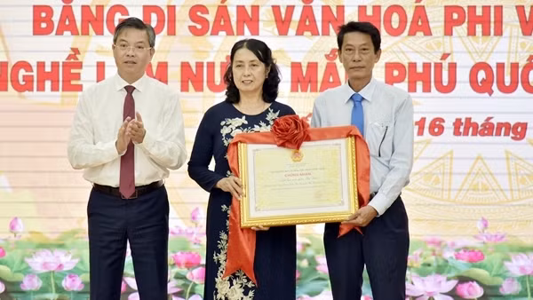 Nghề làm nước mắm Phú Quốc được công nhận là Di sản văn hóa phi vật thể cấp Quốc gia