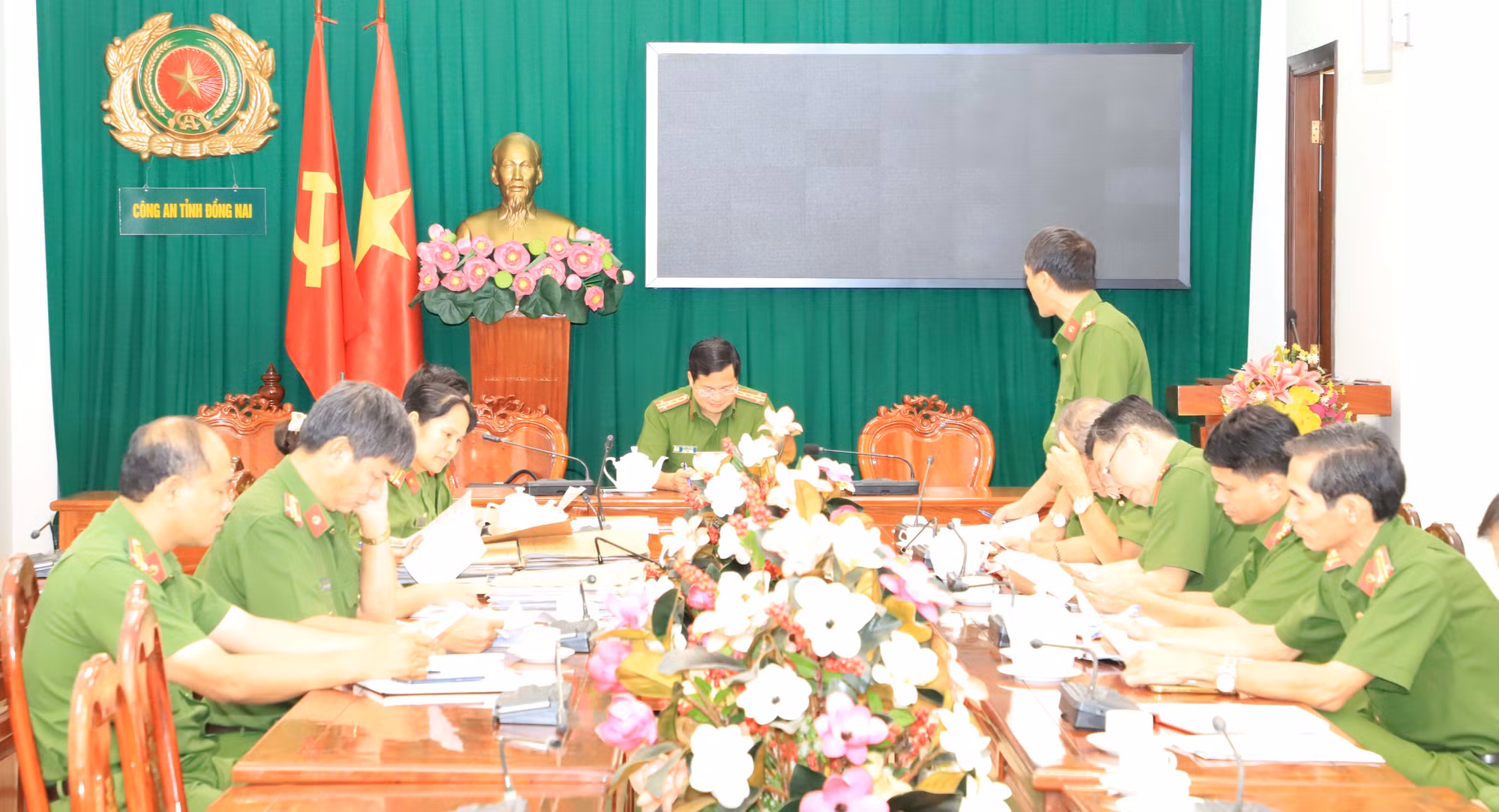 Đề nghị xét giảm án, tha tù trước thời hạn cho 10 phạm nhân dịp Tết -0