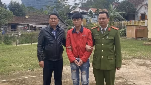Đánh người xong bỏ trốn hơn 1.000km