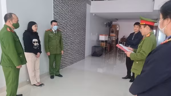 Làm giả sổ đỏ để lừa bán đất với giá 1,1 tỷ đồng