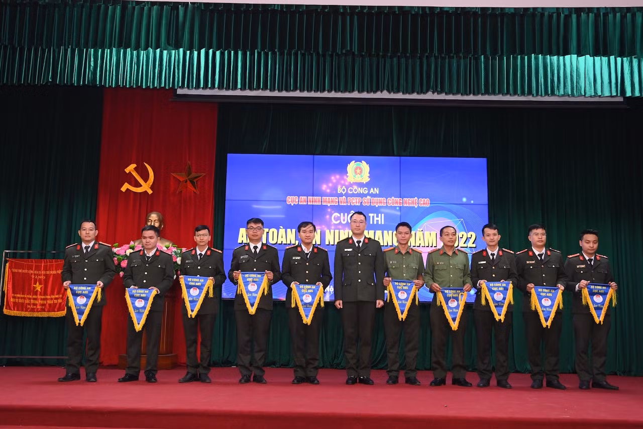 Sân chơi bổ ích, trau dồi kỹ năng đấu tranh với tội phạm trên không gian mạng -1