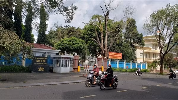 Cho thôi chức vụ 3 Phó Chủ tịch UBND tỉnh Gia Lai