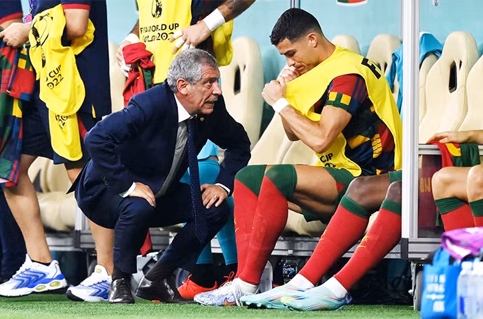 Vị trí nào cho Ronaldo? -0