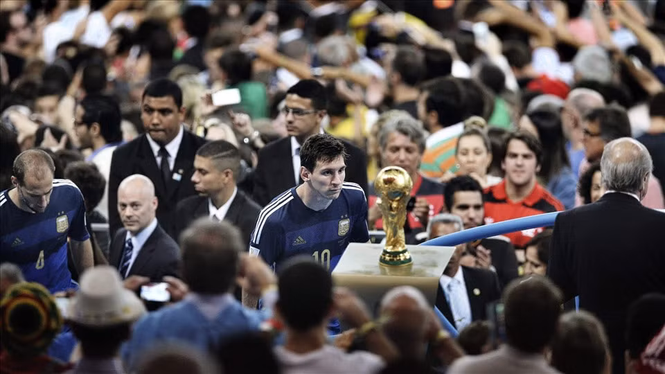 Messi trước ngưỡng cửa thiên đường -0