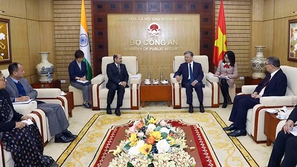Góp phần cụ thể hóa nội hàm quan hệ Đối tác chiến lược toàn diện Việt Nam - Ấn Độ