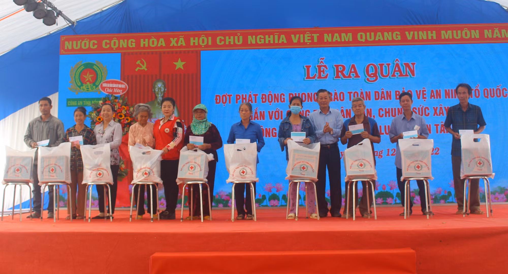 Công an Đồng Nai phát động phong trào Toàn dân bảo vệ an ninh Tổ quốc -0