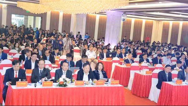 Gần 1.000 nhà khoa học tham gia Hội nghị Khoa học chuyên ngành Sản - Nhi Nghệ An mở rộng
