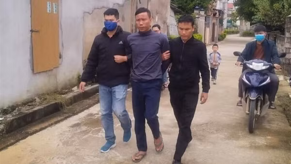 12 giờ truy bắt kẻ sát nhân