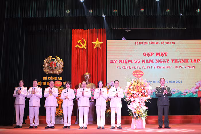 Luôn khẳng định là những đơn vị chủ chốt của Bộ Tư lệnh Cảnh vệ -0