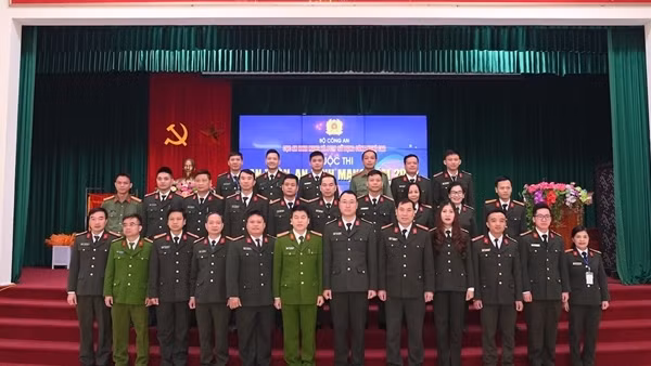 Trau dồi kỹ năng đấu tranh với tội phạm sử dụng công nghệ cao