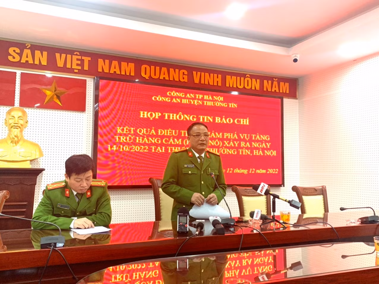 Hành trình 60 ngày đêm, vạch trần thủ đoạn tinh vi của đối tượng cất giấu gần 7 tấn pháo hoa -0