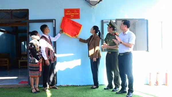 Đà Nẵng hoàn thành 100% sửa chữa nhà hư hỏng sau bão lũ, thần tốc “Chiến dịch Quang Trung”