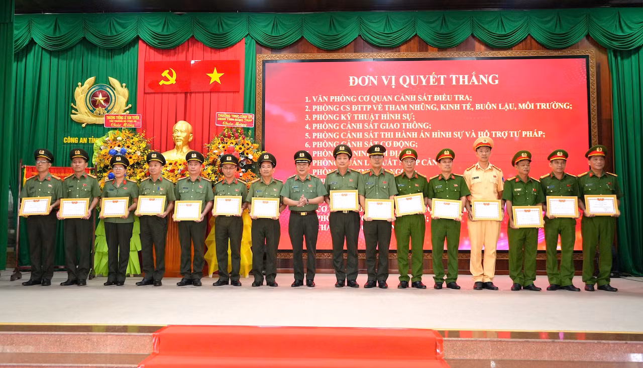 Công an Đồng Tháp chủ động đảm bảo an ninh, nắm chắc tình hình trên không gian mạng -0