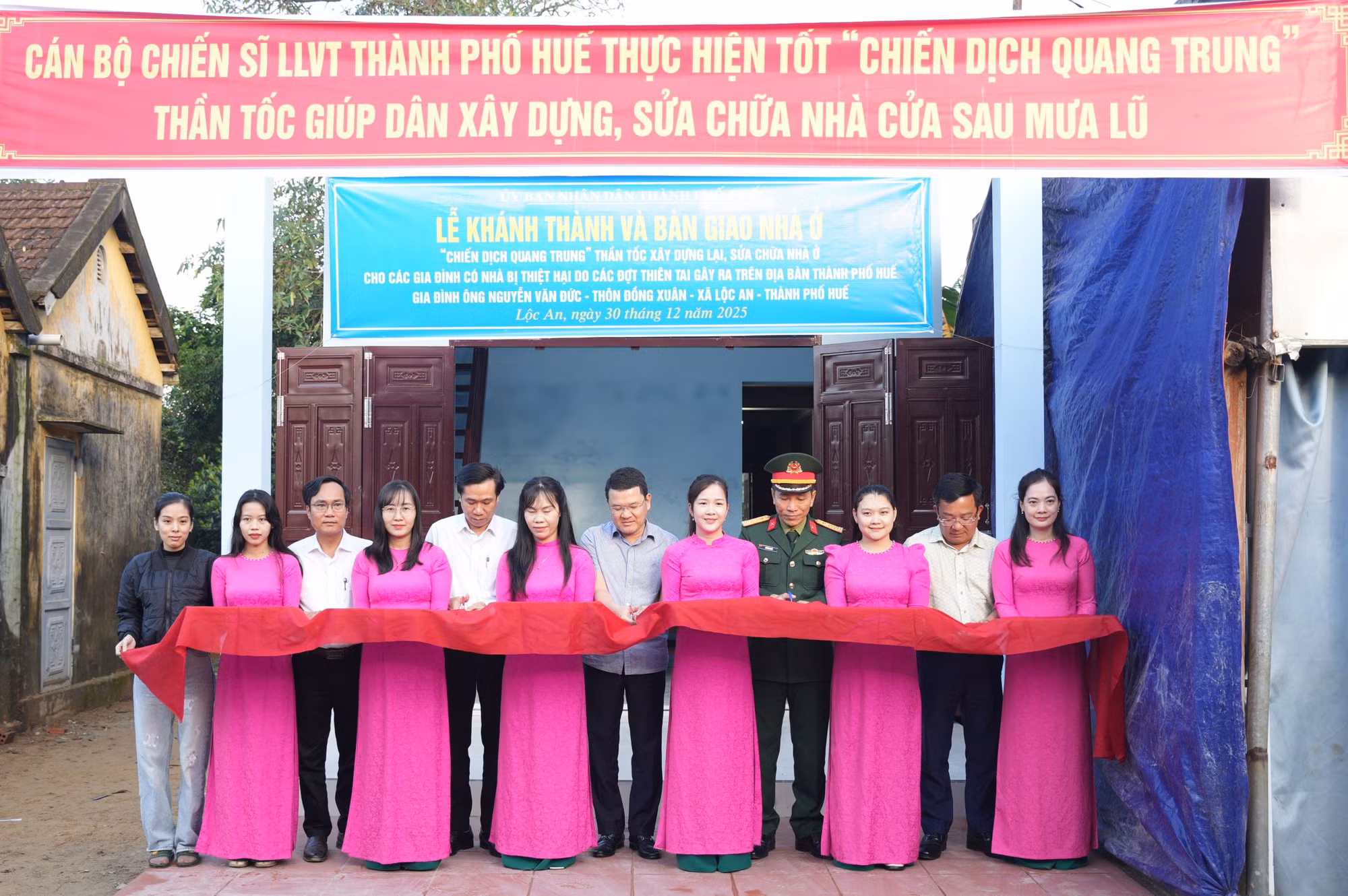 TP Huế bàn giao căn nhà đầu tiên sau 25 ngày thần tốc thực hiện “Chiến dịch Quang Trung” -0
