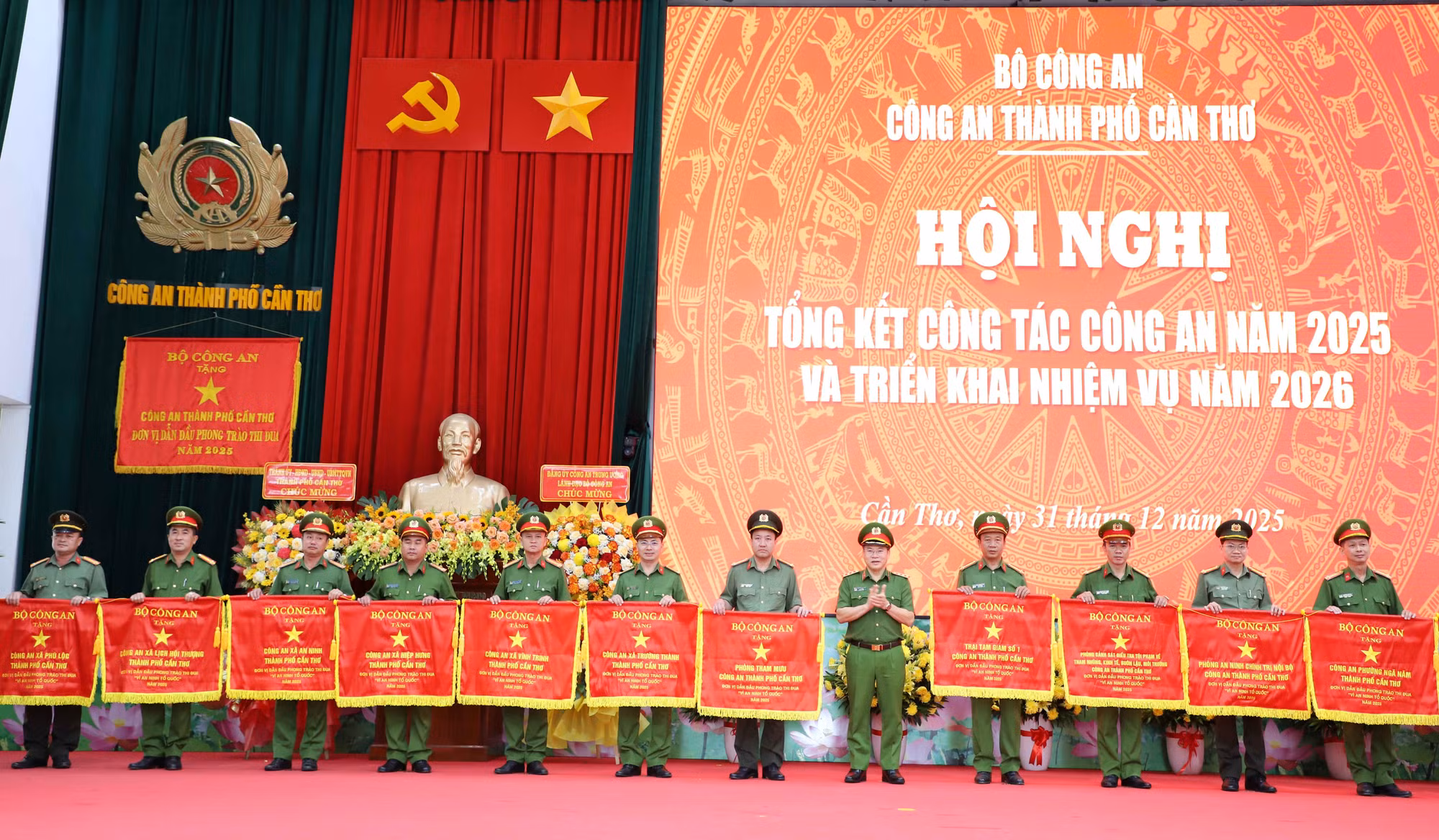 Công an TP Cần Thơ làm tốt vai trò tham mưu chiến lược, giữ vững an ninh, an toàn trên địa bàn -0