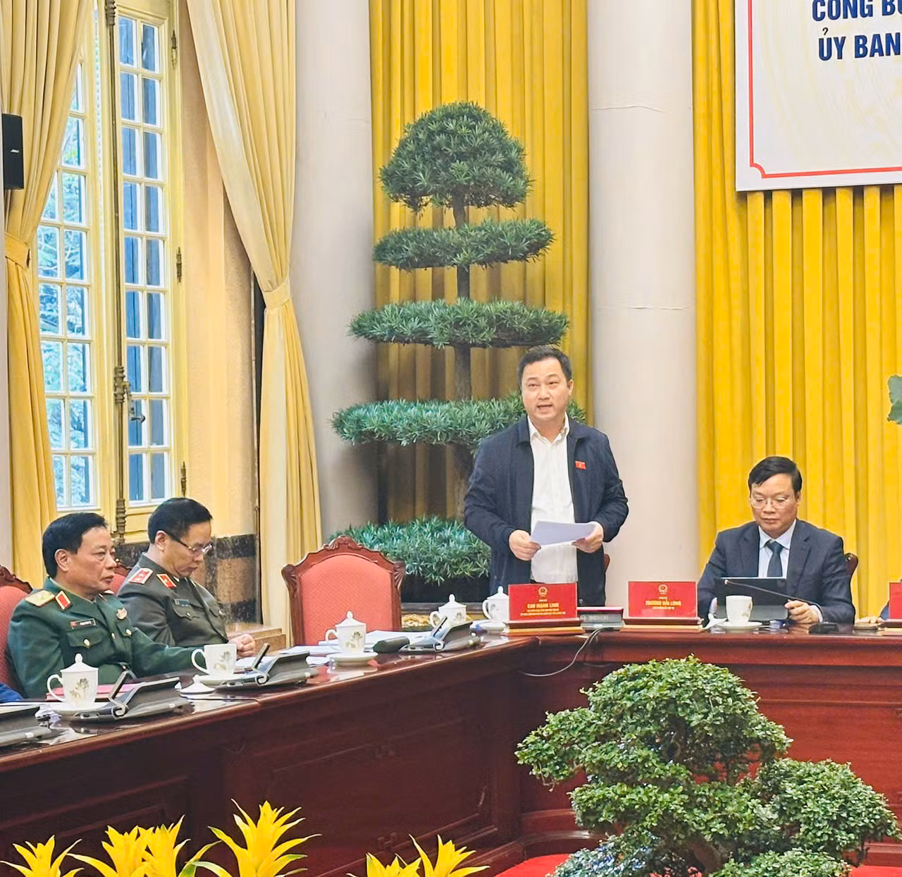 Công bố 14 luật và 1 pháp lệnh -0