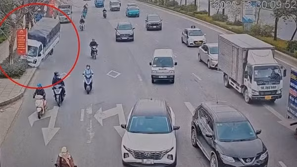 Camera AI làm rõ nguyên nhân tai nạn xe tải ở Hà Nội