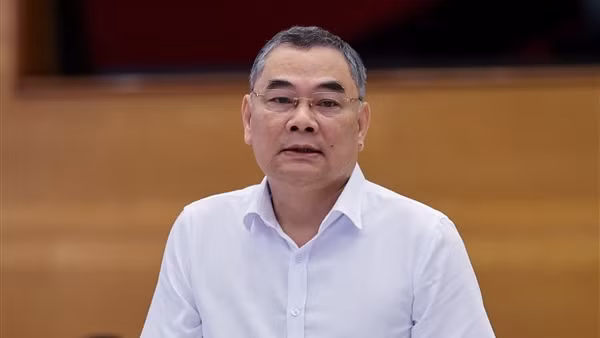 Chênh lệch số tiền hưởng lợi, chi "hoa hồng" vụ Việt Á trước và sau kết luận điều tra, vì sao?