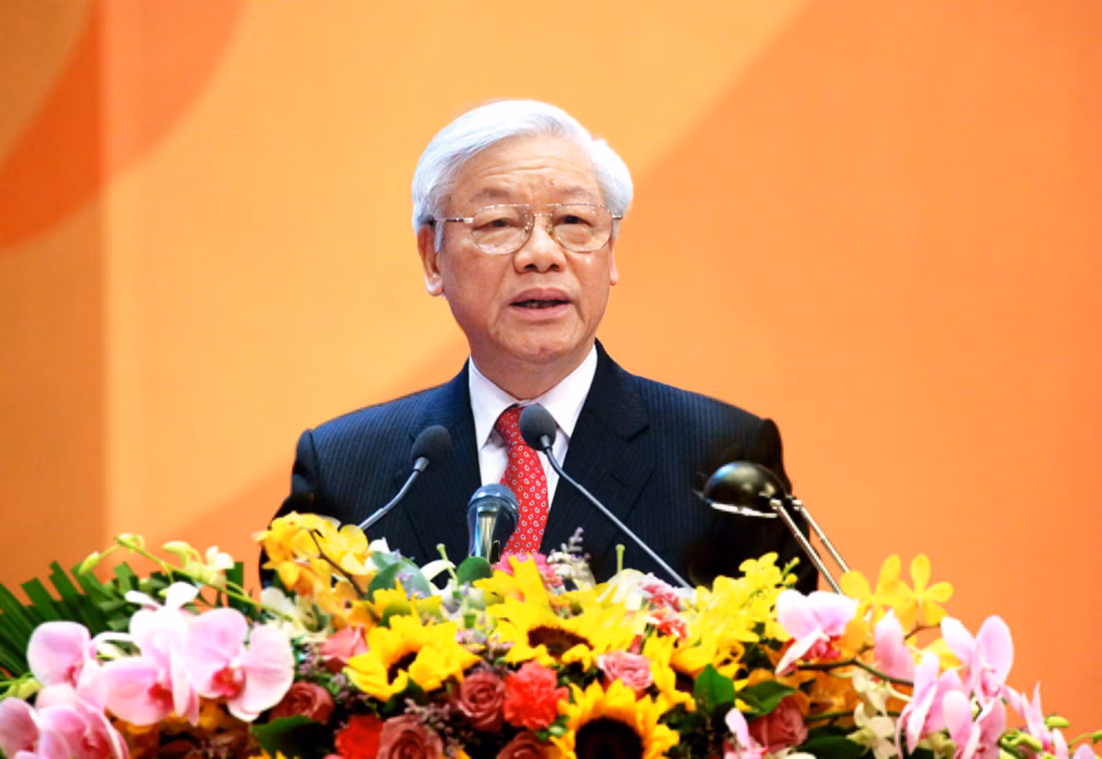 Nhân lên những tấm gương về lòng nhân ái trong mỗi cơ quan, tổ chức, cộng đồng (*) -0