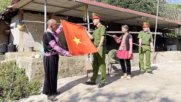 Rộn ràng Tết Độc lập nơi bản làng vùng cao