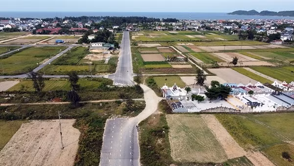 Hệ lụy từ đường cứu hộ, cứu nạn bỏ dở thi công
