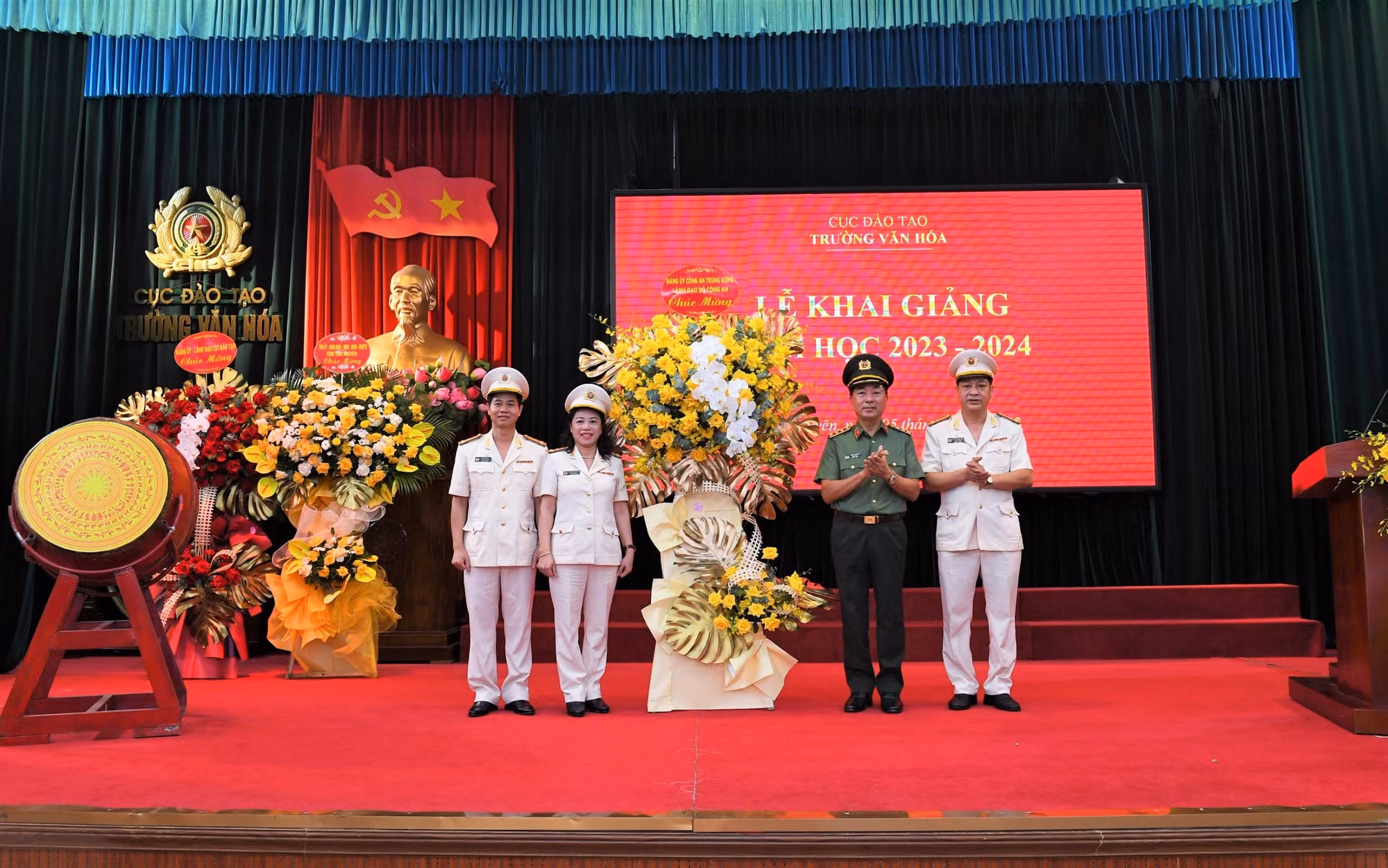 Chú trọng đổi mới phương pháp dạy học, tạo động lực để học sinh phấn đấu vươn lên -0