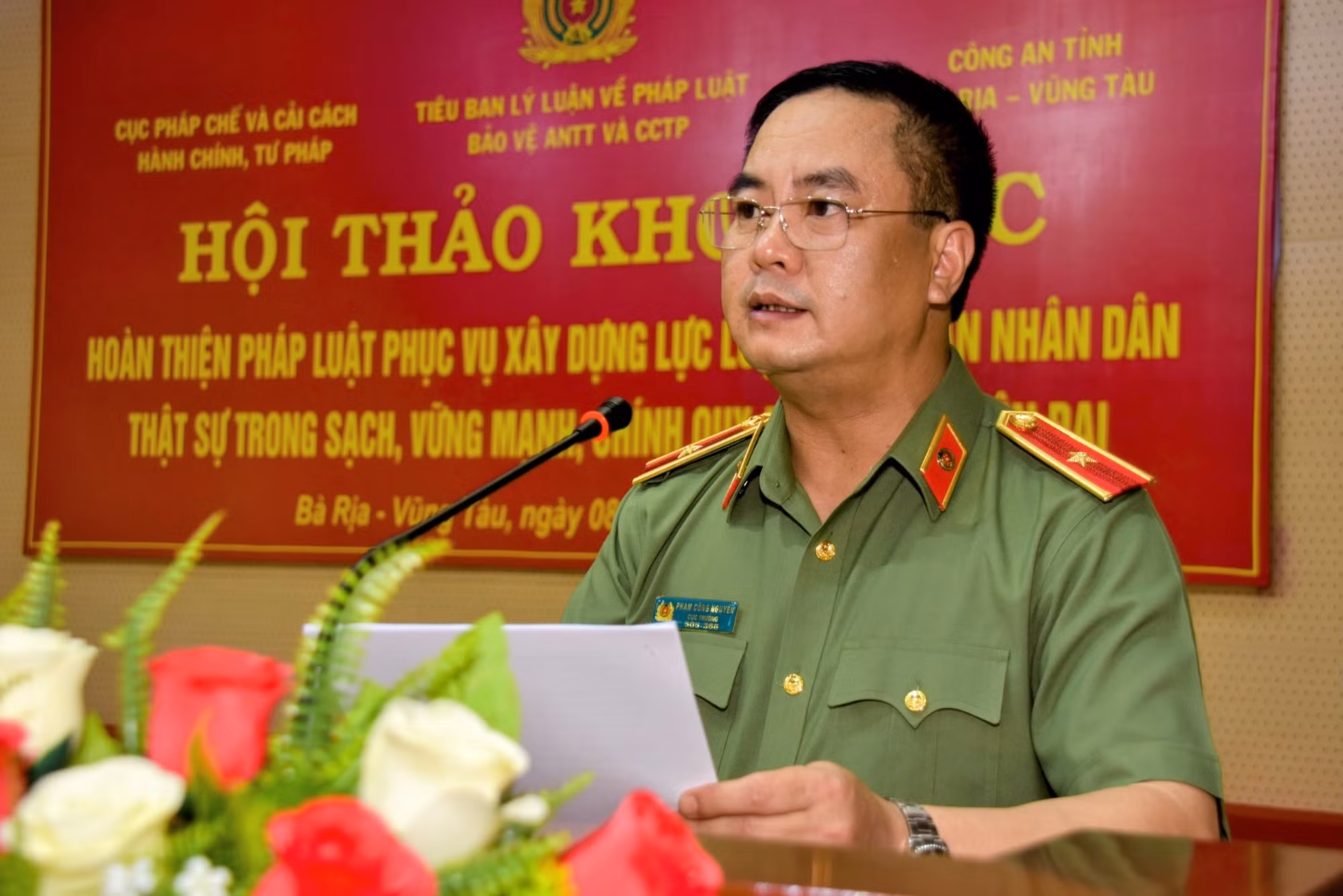 Hoàn thiện pháp luật phục vụ xây dựng lực lượng CAND trong sạch, vững mạnh, chính quy, tinh nhuệ, hiện đại -0