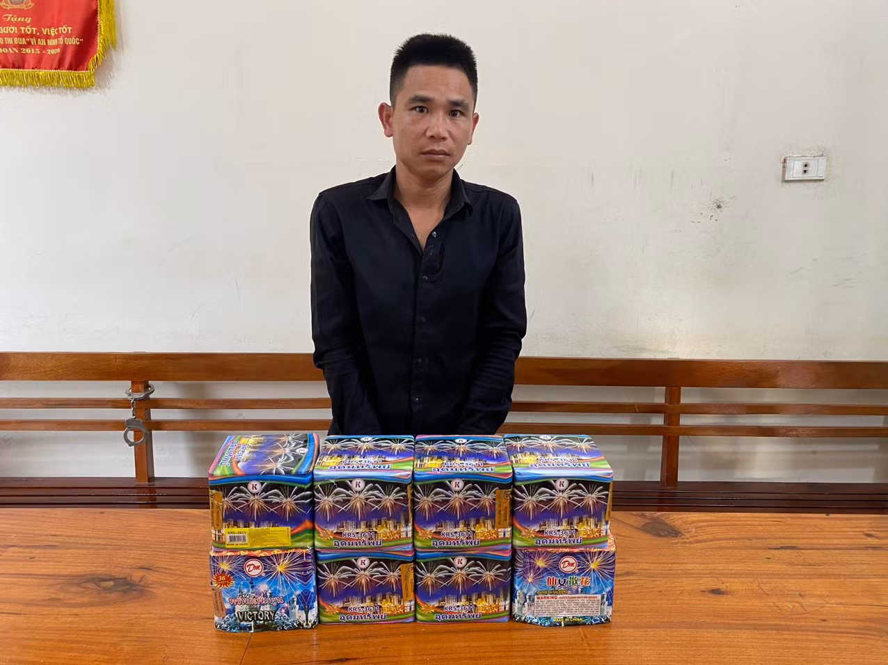 Hành khách khả nghi -0