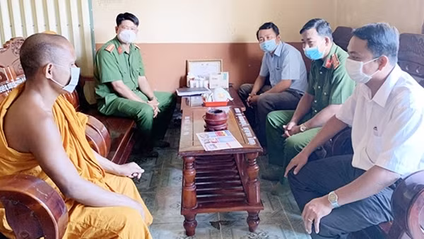 Nhiều mô hình hay về đảm bảo ANTT ở xã Anh hùng