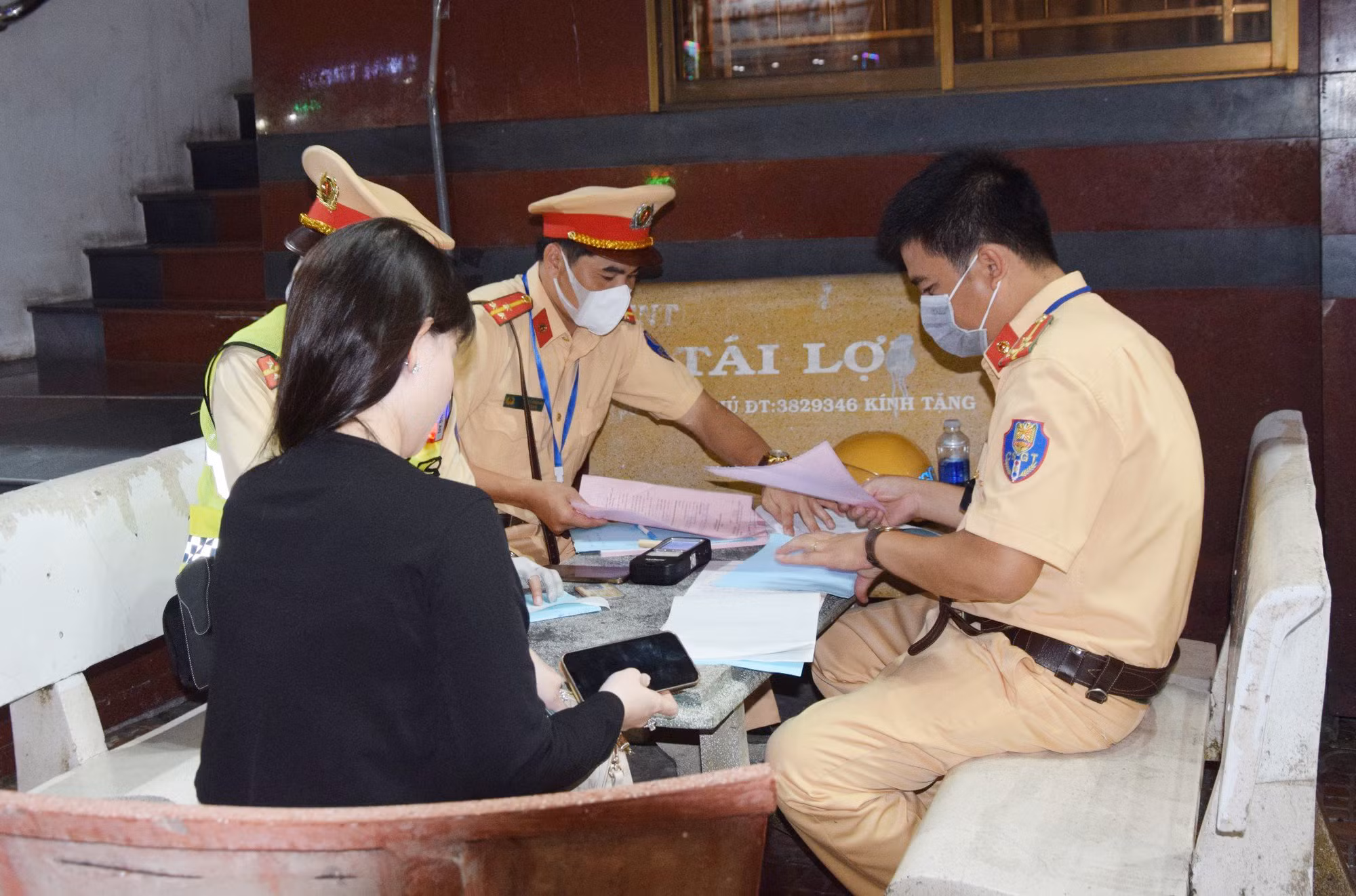 Cục CSGT bắt hàng loạt 