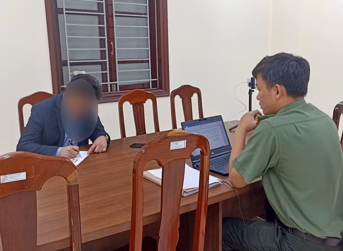 Hàng loạt nhóm kín thu thập thông tin hoạt động của CSGT -0