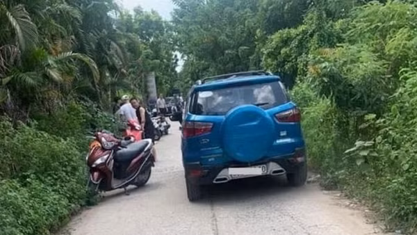 Điều tra vụ 4 người trong gia đình tử vong bất thường ở quận Long Biên