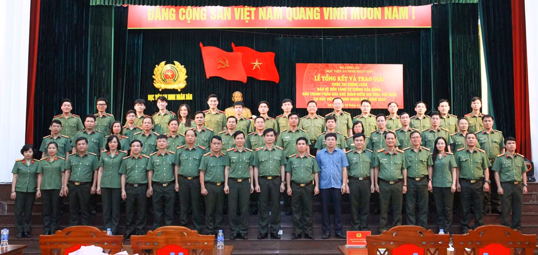 Học viện ANND trao giải Cuộc thi chính luận Bảo vệ nền tảng tư tưởng của Đảng -0