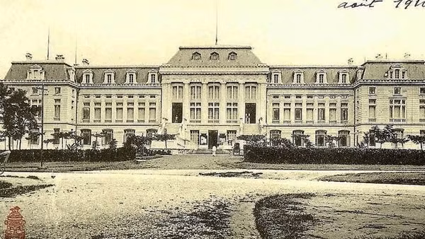 "Lý Toét ra tỉnh": Khi tòa án mới xuất hiện (bài 1)