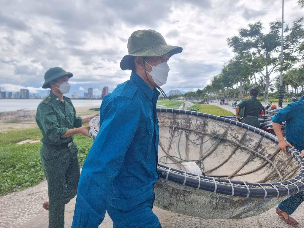 Đà Nẵng: Hối hả ứng phó bão Noru -1