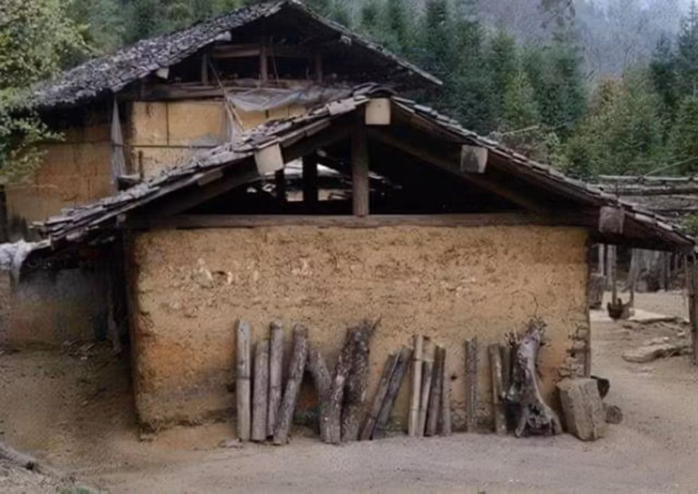 Trở về sau 2 năm bị sét đánh chết, bị truy tố tội giết người đốt xác -0