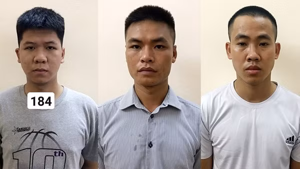 Đánh sập nhiều đường dây mua bán tài khoản ngân hàng