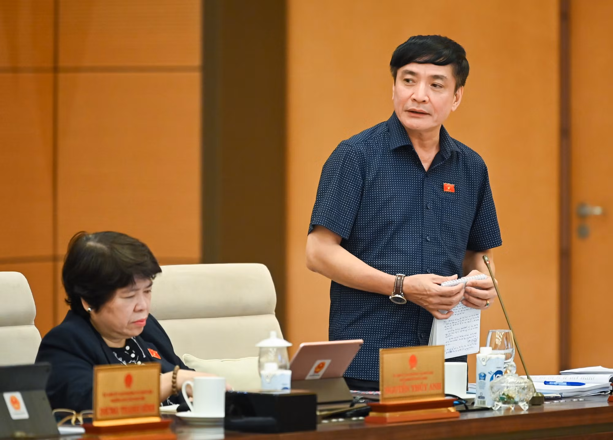 Giám sát nguồn lực phòng, chống dịch: Nên chăng tập trung việc chế tạo, mua bán vaccine? -0
