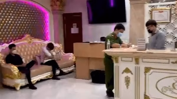 Đấu tranh mạnh với tệ nạn mại dâm núp bóng dịch vụ nhạy cảm