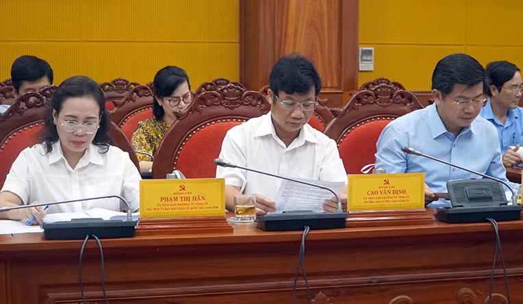 Đoàn kiểm tra của Ban Bí thư Trung ương Đảng làm việc với Thường vụ Tỉnh uỷ Quảng Bình -0
